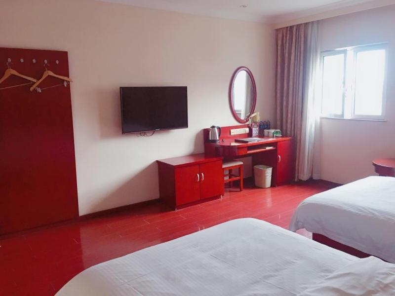 Greentree Inn Shanghai Pudong Airport Wild Animal Park Express Hotel Nanhui Zewnętrze zdjęcie
